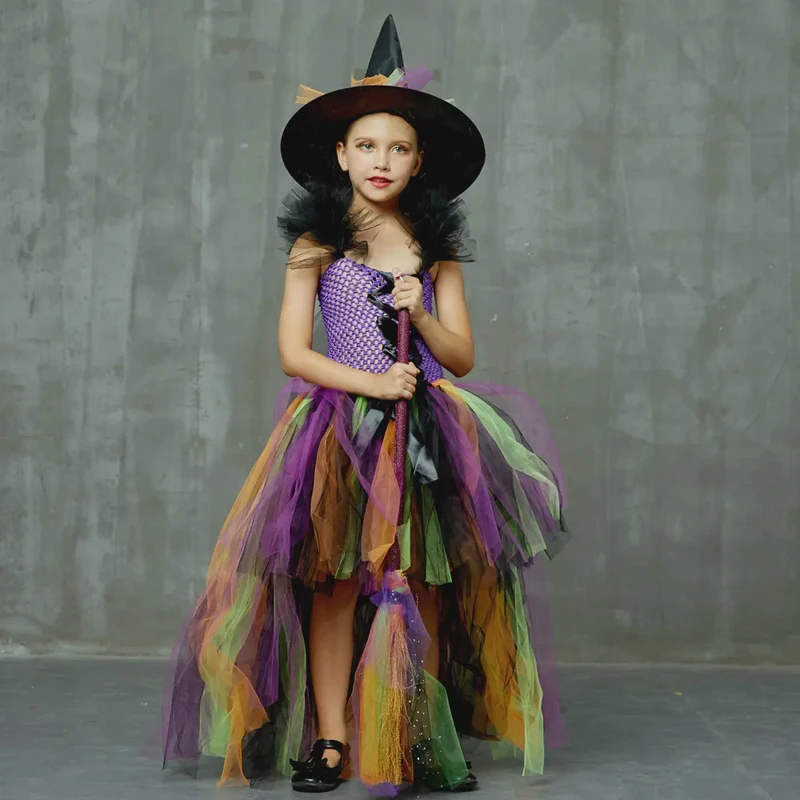 Little Witch-Themed Birthday Party Costume (2)